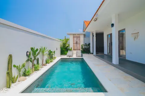Santai Villa by Betterplace