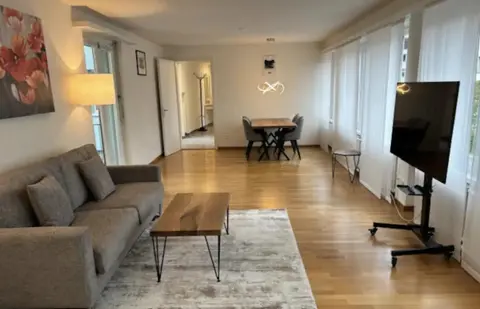 Executive 1 bedroom in the center - D11