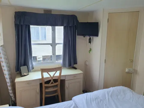 Seaview Debonair Super 6 Berth Blow Heated