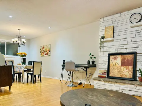 Free parking quiet room close to college