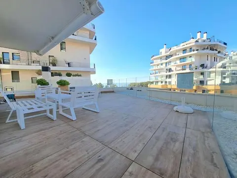 Lovely Oasis Marisol Premium 100mts to the sea