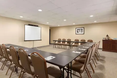 Country Inn & Suites by Radisson, Eagan, MN