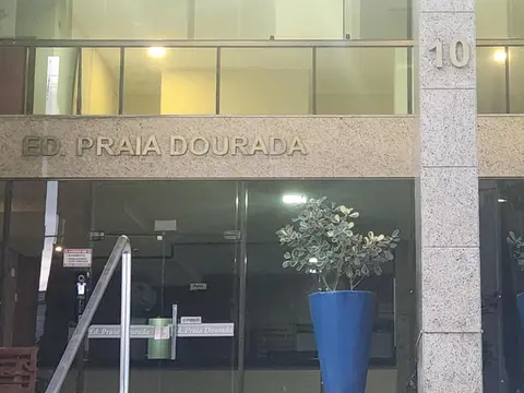 Frente para Praia