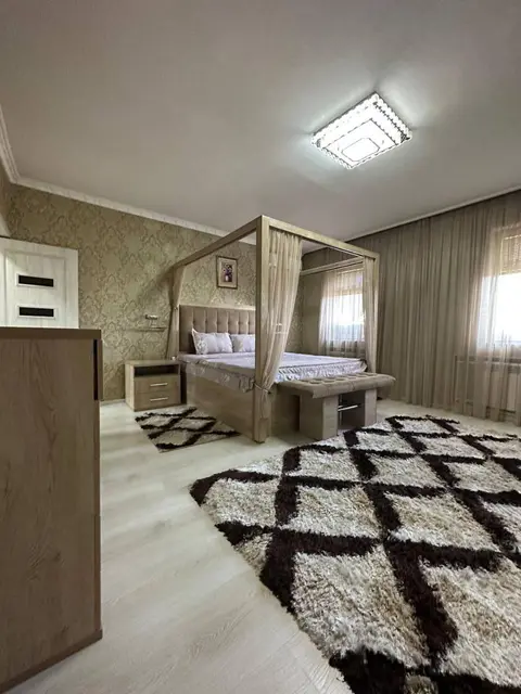 Oybek Apartment in the City Center