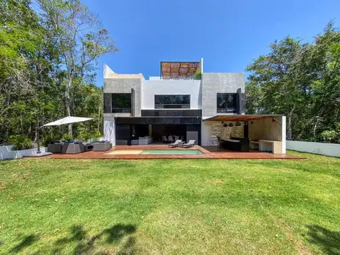 KINAN - Golf Course Exclusive Villa in Tulum Country Club