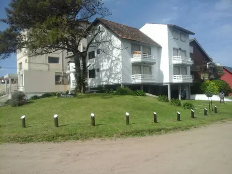 Departamento Villa Gesell para 7 personas 3 dormitorios 4 ambientes