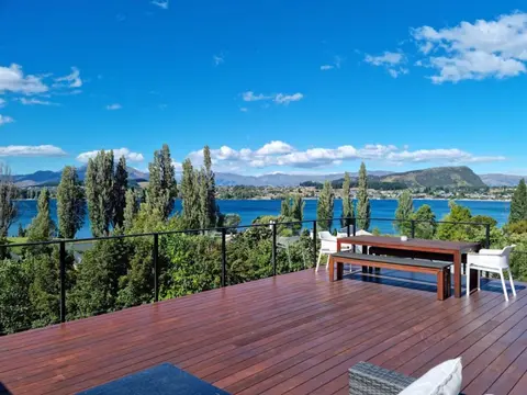 The Lookout - Lake Views