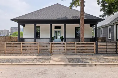 Rainey St Retreat - Cowboy Pool & Urban Chic