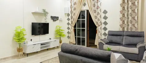 Kuantan SnakeRiver Homestay