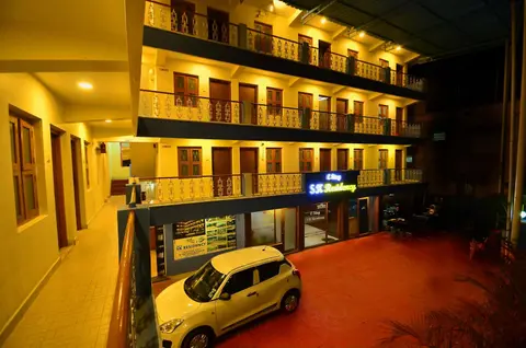 Estay SK Residency