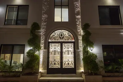 ORA Aparthotel