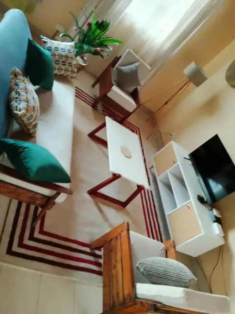 Esther's Cozy & Quaint Home For Adventure