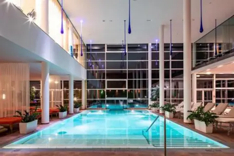 ADULTS ONLY Spa-Relax-Suite