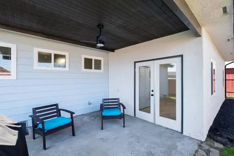 NEW CA Coastal Beauty 6 mins to Imperial Beach