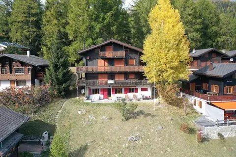 Ferienwohnung Am Hang 1OG