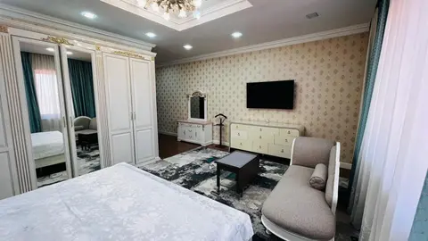 Royal Villas