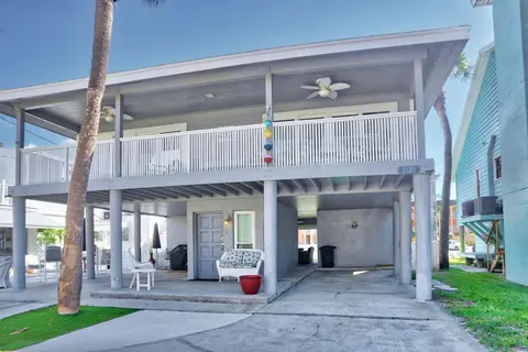 Valdes Cottage