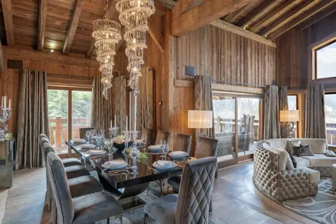 DeLux Chalet Kitzbühel with pool&spa