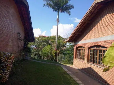 Chácara com Vista Panorâmica para Represa de Igaratá
