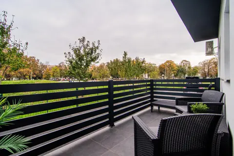 Flexible SelfCheckIns 110 - Zagreb - Private Parking - Loggia