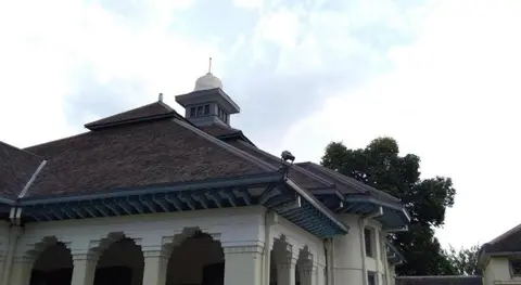 OYO 338 Guest House Omah Manahan Syariah