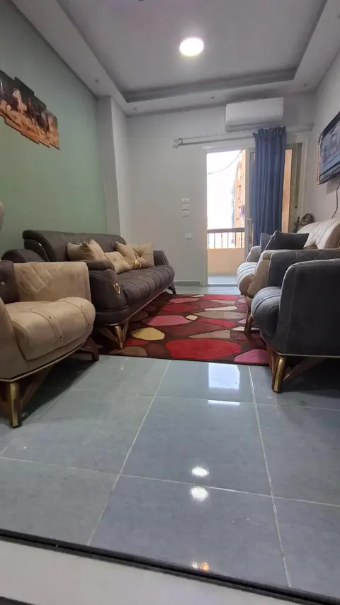 3 bed room apartment
