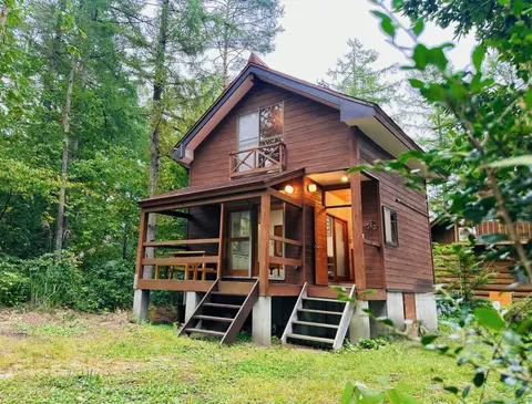 Forestalk House