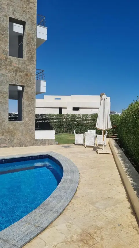 5BR Villa with private Pool