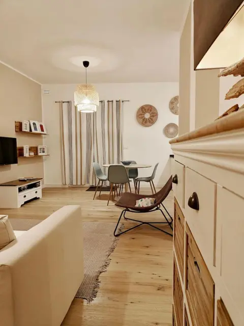 Hilltop Hideaway