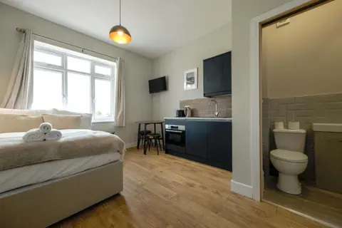 The Willow studio 7