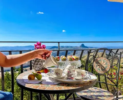La Finestra sul Castello B&B
