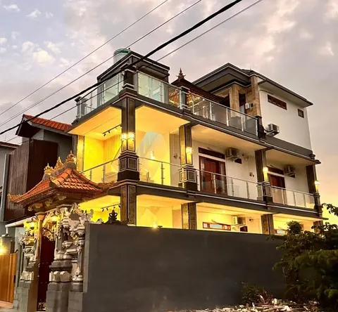 Shin In Bali