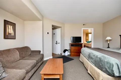 Cozy Studio suite Retreat Escape