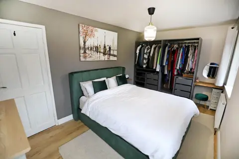 Modern Belfast home close to City Airport