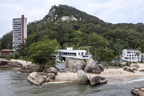 Casa aconchegante simples em Matinhos Caiobá Pr