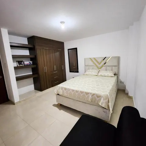 Apartamento Centro Comercial Campanario