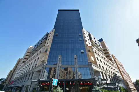 Hay Tun Apartments