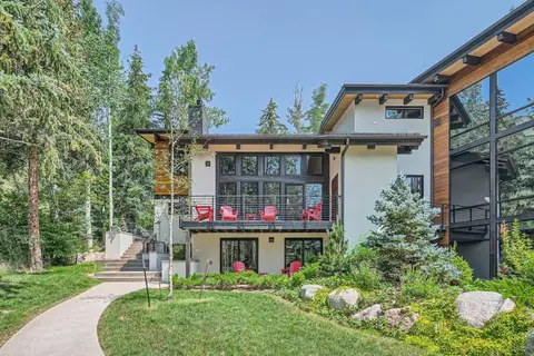 Wapo Chalet Winter SALE NOW 4 Bdrm Dogs OK
