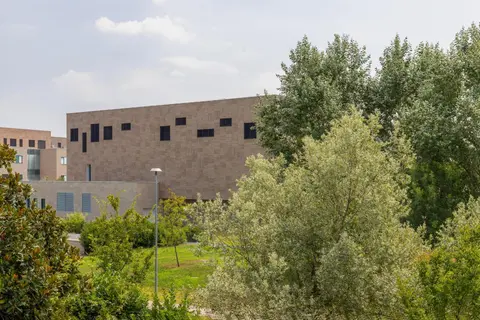 Manzoni 3 - Stanze Più Vicine all'Humanitas