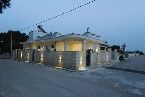 Salentin Home