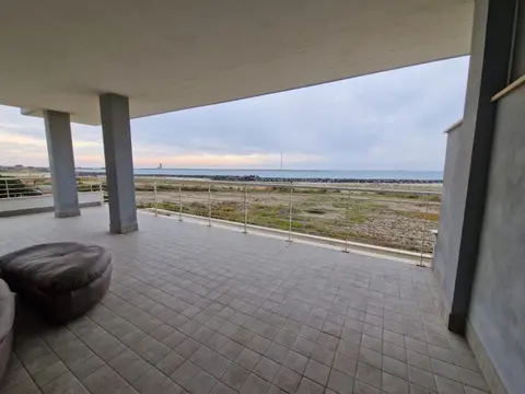 Dada Apartment