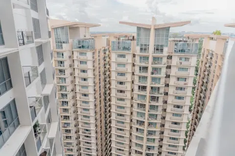 Modern Solace - The Florence 1BR