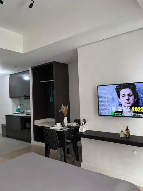 Condotel 1 Bedroom Across SM Aura