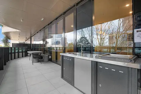 Box Hill 1Bedroom Apartment 19