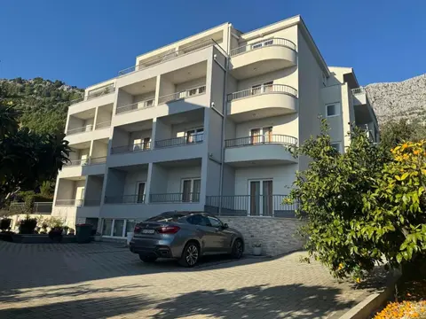 Apartments Maslina