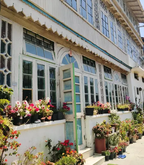 Mohraj home stay