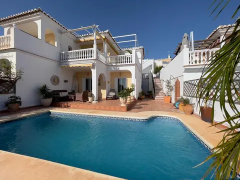 Rd02 La Casa Hermosa