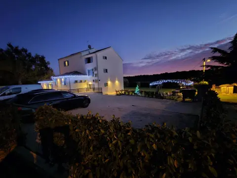 Villa Emilia 2