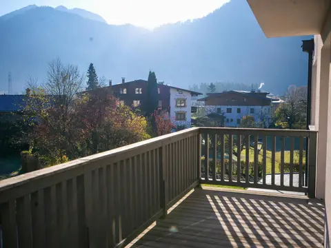 ALPENGONDEL Suite - Balcony & Mountain View