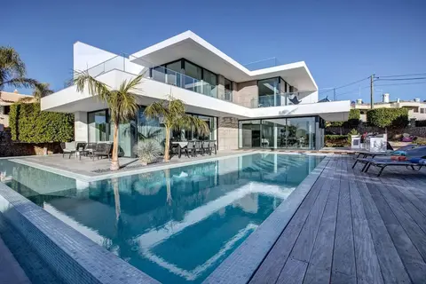 Villa 2 Rua das Palmas - Luxurious, Stylish & Modern